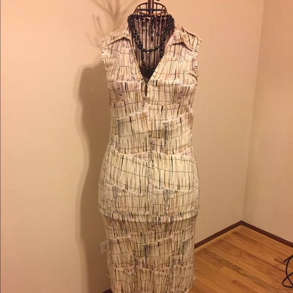 Dress - Picture 1 of 5